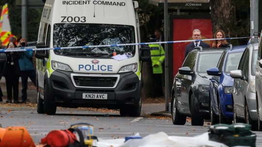 Marea Britanie: Una dintre victimele atacului de la sinagoga din Manchester a fost împuşcată de poliţiști