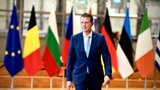 Ionuţ Moşteanu: Bugetul Apărării va fi mai mic decât cheltuielile statului român cu dobânzile