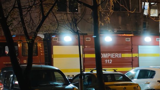BACĂU: 2 răniți în urma unei explozii produse într-un bloc din Onești