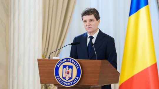 Nicuşor Dan, de Ziua Constituției: România progresează atunci când respectă ordinea constituţională