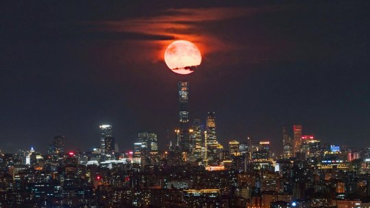 Eclipsă totală de Lună, pe 14 martie. Unde va putea fi văzută „Luna sângerie”