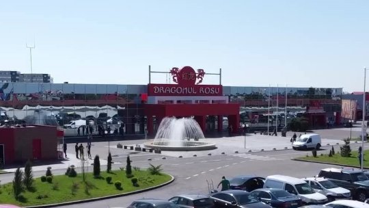 ANPC: Amenzi de 545.000 de lei în Dragonul Roșu. Alimente și jucării retrase de la vânzare