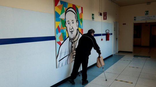 Starea de sănătate a Papei Francisc este "stabilă", fără noi crize respiratorii