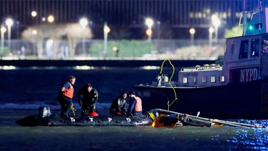 NEW-YORK: 6 morți după prăbușirea unui elicopter în râul Hudson