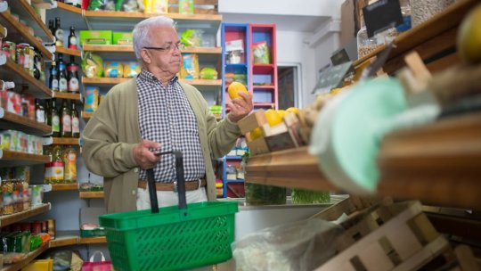 Coșul de cumpărături pentru masa de Paște, mai scump în acest an. Cu cât au crescut prețurile