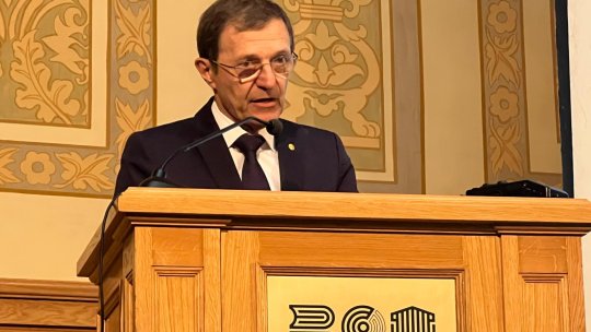 Preşedintele Academiei Române: Fără lectură ne pierdem esența umană