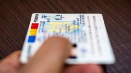 MAI: Cartea electronică de identitate, disponibilă în Bucureşti începând de joi