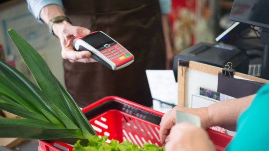 Ministrul Agriculturii: De la intrarea în vigoare a plafonării adaosului comercial, vânzarea produselor a crescut cu 30%