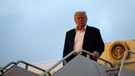 Donald Trump impune tarife de 100% pentru toate filmele „produse în țări străine”