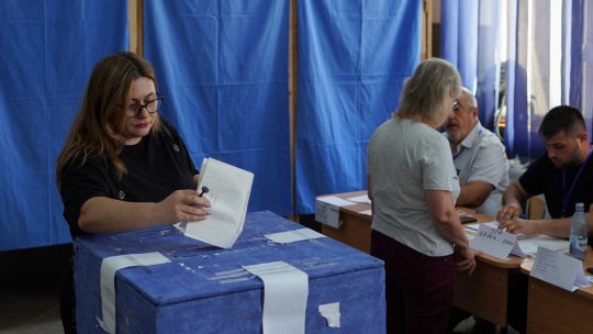 Prezidenţiale 2025. AEP: Alegerile s-au desfăşurat într-un climat de corectitudine, integritate şi transparenţă, conform observatorilor internaționali