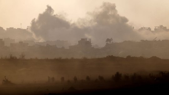 FÂȘIA GAZA: Zeci de morți în apropierea unui centru de ajutoare, potrivit oficialilor locali