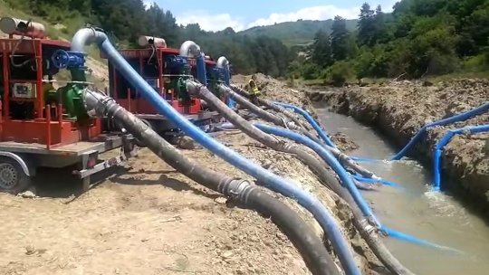 Dezastrul de la Praid: Constructorul, monitorizat cu o dronă. Ministrul Economiei: „E o situaţie complicată”