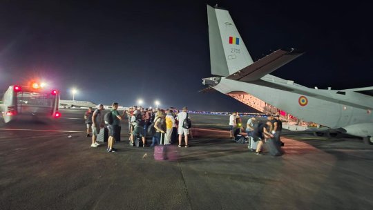 MAE: 121 de cetățeni români și membri de familie, evacuați din Israel cu două aeronave militare | FOTO