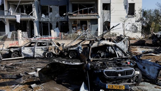 Israelul acuză Iranul de lansarea unei bombe cu dispersie