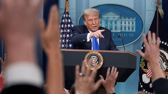 SUA: Curtea Supremă restrânge puterea judecătorilor de a bloca ordinele lui Trump în cazul cetățeniei dobândite prin naștere