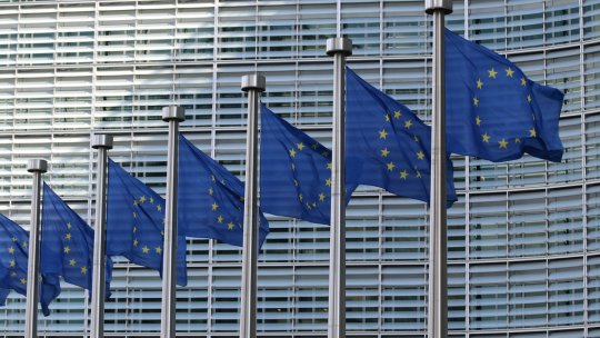 Comisia Europeană: Pregătiri pentru o strategie portuară și una maritimă industrială