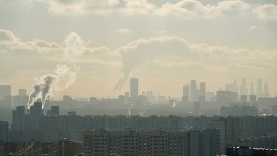 Ministrul Mediului: Poluarea aerului este o problemă națională din cauza căreia românii pierd patru ani din viață