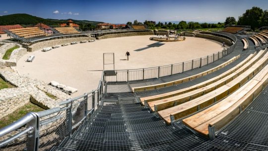 Amfiteatrul roman de la Ulpia Traiana Sarmizegetusa, redeschis publicului
