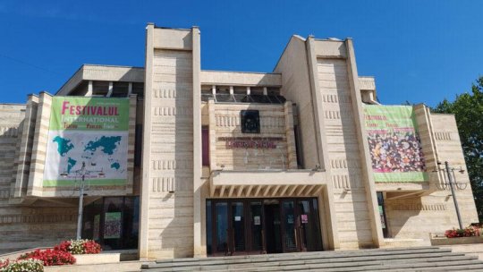 IAȘI: Cea de-a XIX-a ediție a Festivalului Internațional de Teatru pentru Publicul Tânăr, la start