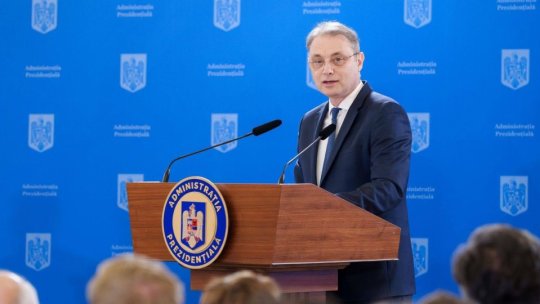 Luca Niculescu, după discuţiile cu partidele: Toate opţiunile rămân în picioare