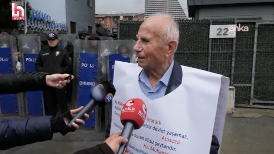 TURCIA: Poliția descinde la o televiziune apropiată de opoziție, întrerupând transmisiunile în direct