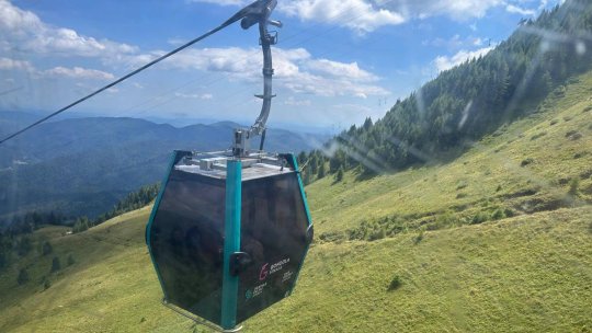 Gondola din Sinaia, oprită din cauza vântului puternic