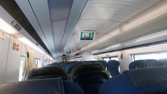 FRANȚA: 19 răniți după coliziunea dintre un autobuz și un tren în apropierea Tunelului de sub Canalul Mânecii