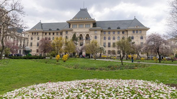 Porți deschise, la Primăria Capitalei: Vizite gratuite în weekend, cu înscriere online