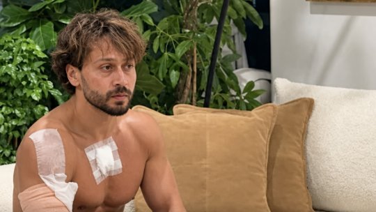 Un actor de la Bollywood supraviețuiește unei tentative de asasinat în Mumbai