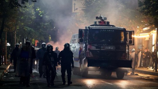 A șaptea zi consecutivă de confruntări violente între manifestanți și poliție în Albania