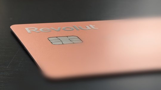 Revolut a picat. Mii de utilizatori din România și din alte țări, afectați