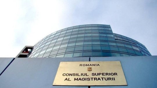 CSM: Executarea hotărârilor judecătoreşti definitive este obligatorie, inclusiv pentru stat