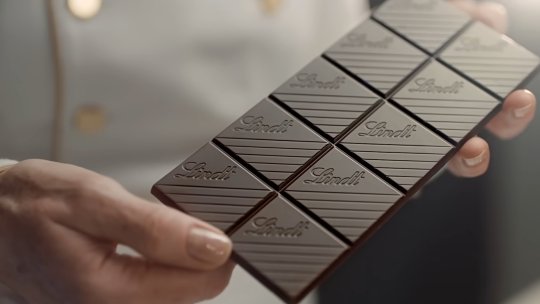 Lindt a evaluat greșit efectele scumpirii ciocolatei, admite președintele companiei elvețiene