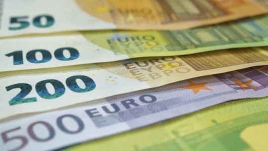 Achiziție frauduloasă din bani europeni. Patru funcţionari publici de la AFDJ Galaţi, trimişi în judecată