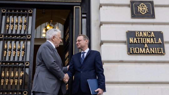 Premierul Niculescu, după întrevederea cu guvernatorul Isărescu: L-am informat asupra priorităţilor guvernului meu