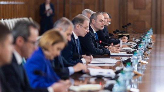 Ministrul Finanţelor: Statul trebuie să îşi disciplineze propriile cheltuieli, să reducă risipa şi să creeze spaţiu pentru investiţii