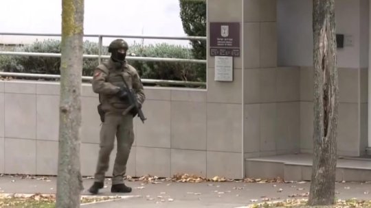 Înarmat cu un cuțit, un individ a atacat un paznic al Ambasadei Israelului din Belgrad