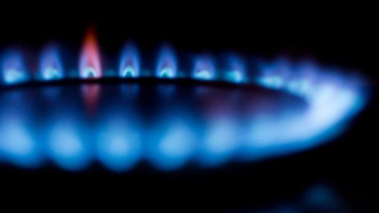 Pentru prima dată de la criza energetică din 2022, prețul gazelor naturale în Europa atinge pragul de 100 de euro/MWh