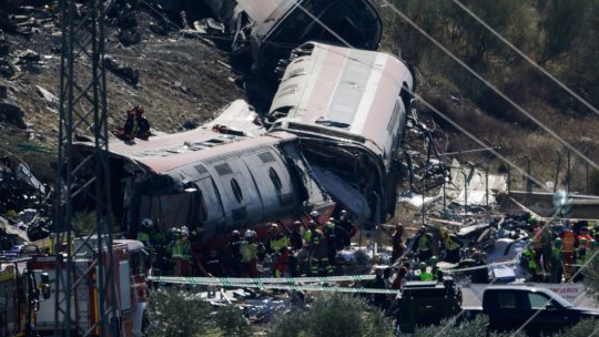 Națiunea spaniolă, în stare de șoc după catastrofa feroviară în care au murit 68 de persoane: 3 zile de doliu național în memoria victimelor