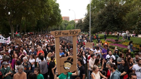 Criza locuinţelor din Spania: Zeci de mii de protestatari la Madrid şi în alte oraşe din ţară
