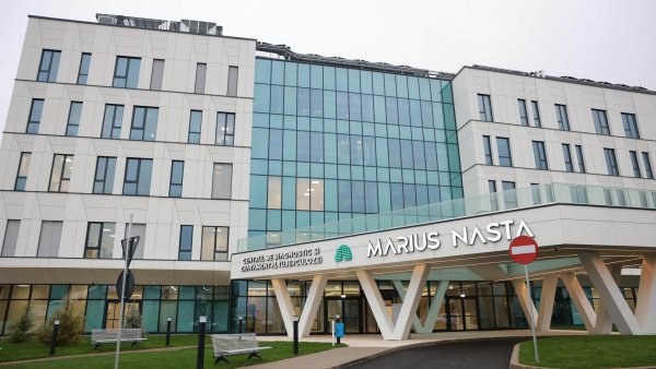 BUCUREȘTI: Noua clădire a Institutului de Pneumoftiziologie „Marius Nasta”, inaugurată