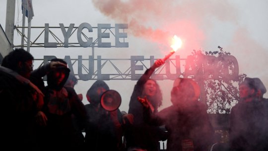 Franţa: Şeful poliţiei din Paris afirmă că protestul elevilor a scăpat de sub control și îndeamnă la calm