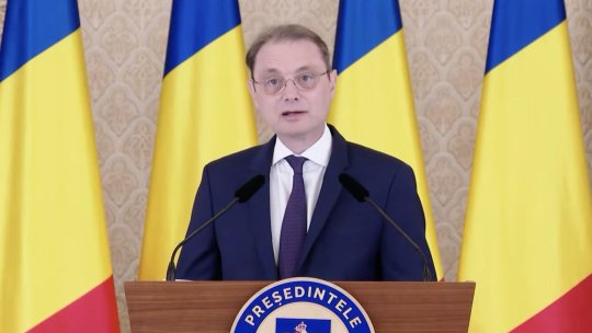 Cine este nou premier desemnat: Luca Niculescu, jurnalistul devenit diplomat
