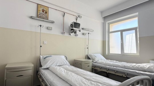 ARGEȘ: Arhiepiscopia Argeşului şi Muscelului a sprijinit reabilitarea a două saloane de la SJU Piteşti