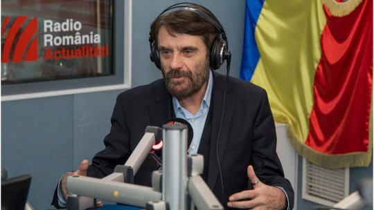 Robert Schwartz: Controlul uman rămâne factorul cel mai important în folosirea inteligenţei artificiale