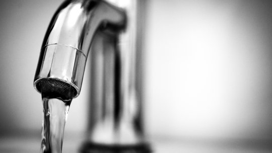 DSP: Bacteria Clostridium perfringers a fost depistată din nou în apa de la Curtea de Argeş