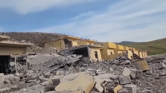 Iranul a lovit sediile unor forţe kurde iraniene din Irak