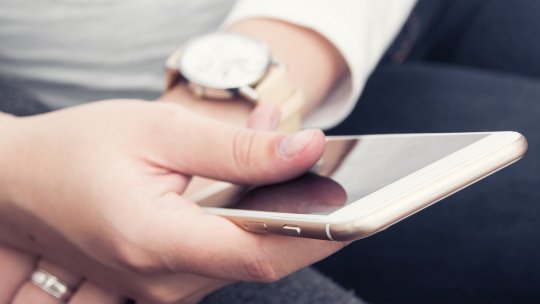 DNSC: Identitatea Ghiseul.ro, folosită în continuare într-o campanie frauduloasă prin SMS