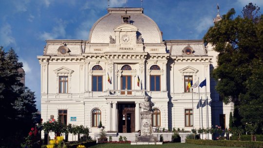 DÂMBOVIȚA: Primăria Târgovişte oferă transport public gratuit în fiecare zi de vineri