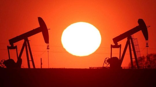 Cotațiile petrolului, în scădere după ce SUA au ales presiunea economică asupra Iranului în locul reluării atacurilor